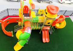 米兰·(milan)·运动海盗船案例